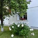 Stokrotka شقة *