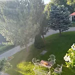Stokrotka شقة *